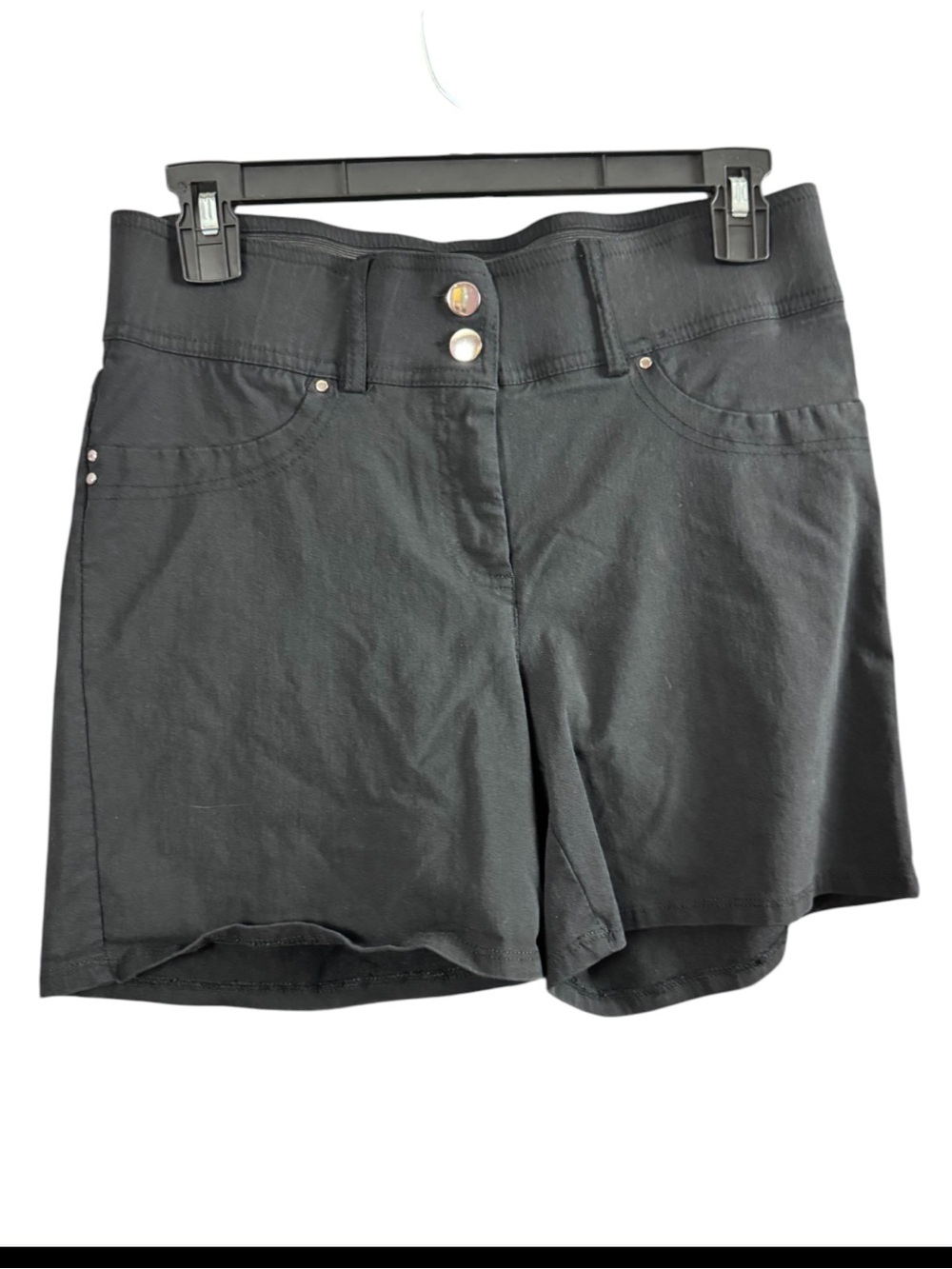 89th + Madison  black shorts size 6,
